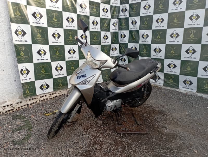 HONDA/BIZ 125 ES - leilão extrajudicial - Não informado BR - lance mínimo R$ 800