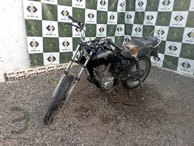 HONDA/CG 125 FAN - leilão extrajudicial - Não informado BR - lance mínimo R$ 800