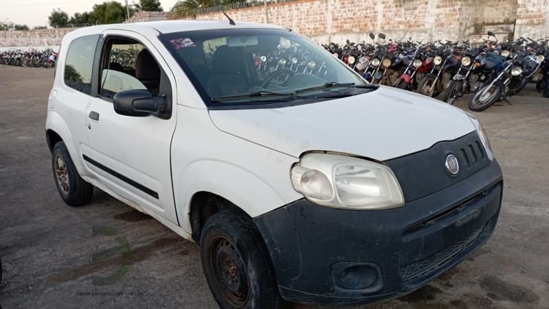 FIAT/UNO VIVACE 1.0 - leilão extrajudicial - Não informado BR - lance mínimo R$ 2.000