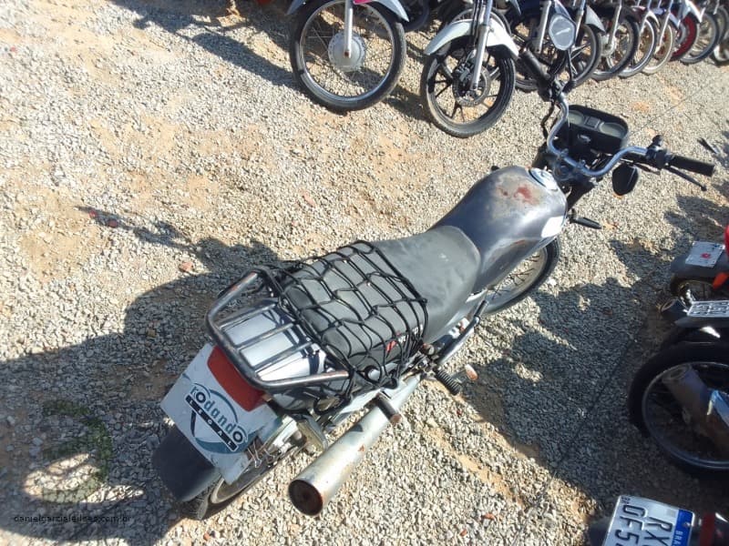 HONDA/CG 125 TITAN - leilão extrajudicial - Não informado BR - lance mínimo R$ 300