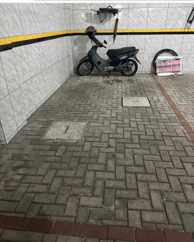 Box de Garagem - leilão judicial - Criciúma SC - lance mínimo R$ 25.000