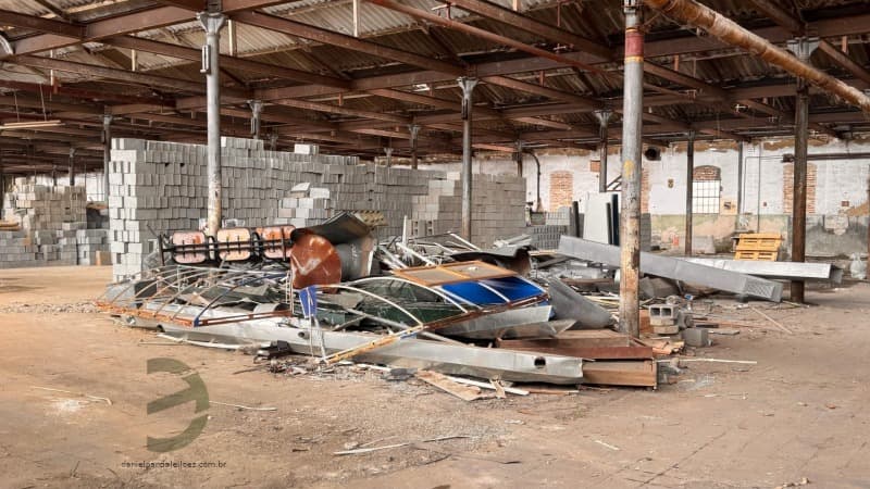 MATERIAL METÁLICO - leilão extrajudicial - TAUBATÉ SP - lance mínimo R$ 5.000