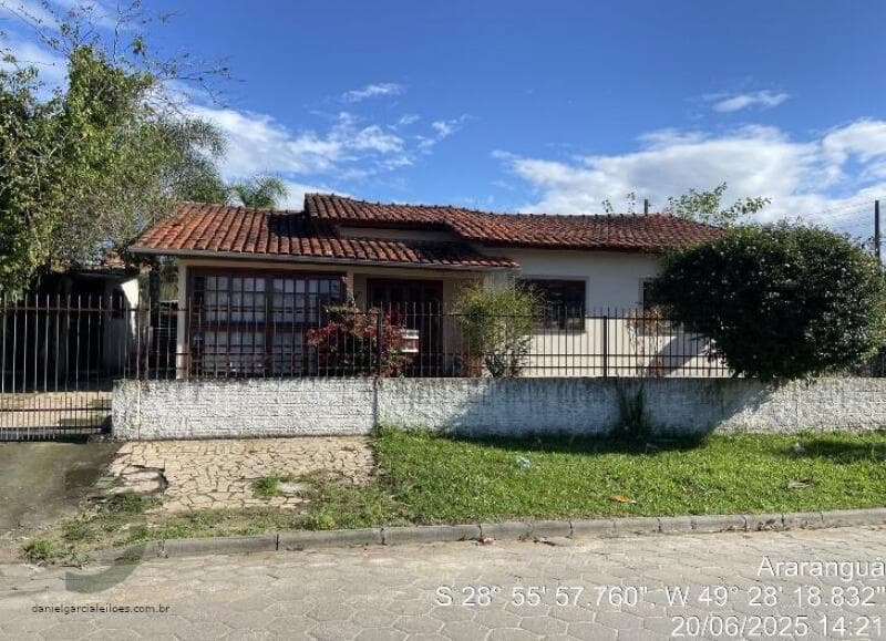 Imóvel - leilão extrajudicial - Araranguá SC - lance mínimo R$ 350.000