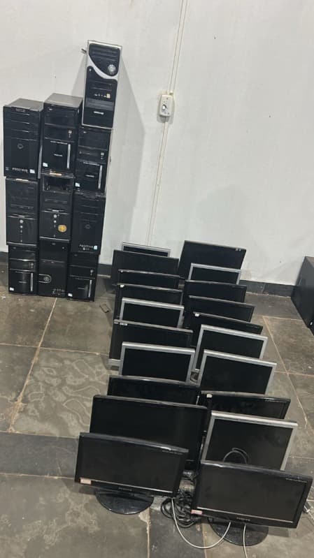 SUCATAS DE MATERIAIS ELETRÔNICOS - leilão extrajudicial - Não informado BR - lance mínimo R$ 300