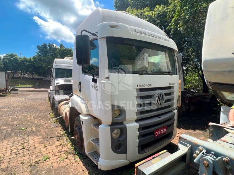 Lote: 43.3 Tipo: Veículo Identificação: Placa: CVN2644 Renavam: 988307006 Chassi - leilão judicial - Catanduva / SP SP - lance mínimo R$ 78.000