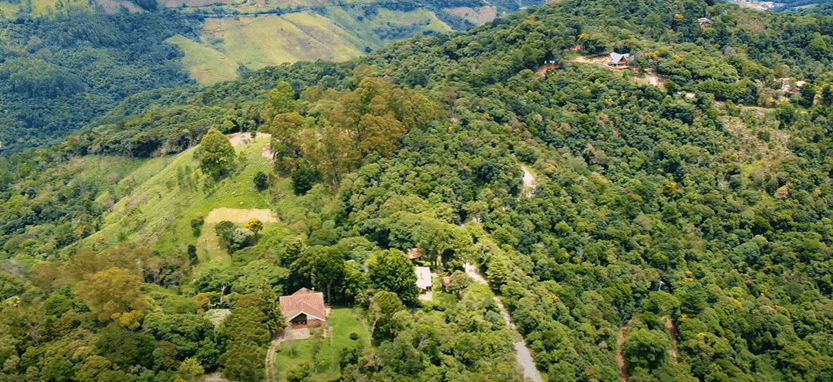 Terreno com 8.970,00 m² - Alpes de Campos do Jordão CAMPOS DO JORDÃO SP - leilão extrajudicial - CAMPOS DO JORDÃO SP - lance mínimo R$ 1.100.000