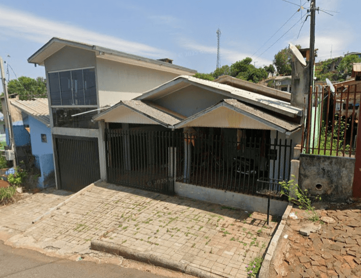 Casa com 150,13 m² - Loteamento Jardim da Colina DOIS VIZINHOS PR - leilão extrajudicial - DOIS VIZINHOS PR