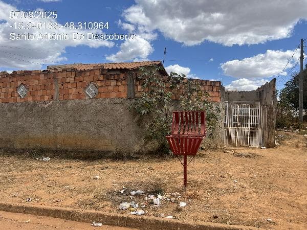 Casa - PARQUE ESTRELA DALVA XVI SANTO ANTÔNIO DO DESCOBERTO GO - leilão extrajudicial - SANTO ANTÔNIO DO DESCOBERTO GO - lance mínimo R$ 78.733