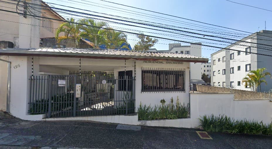 Fração Ideal de 50% de apto com 51,23m²- Vila Lucy - (02) SOROCABA SP - leilão judicial - SOROCABA SP - lance mínimo R$ 69.044