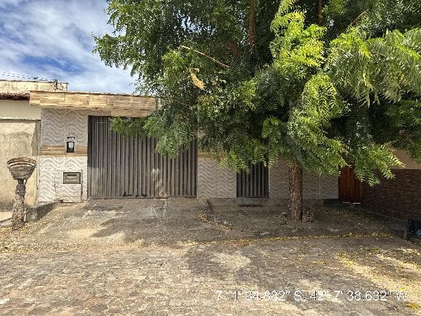 Casa - LOT N SRA DO ROSARIO - (02) OEIRAS PI - leilão extrajudicial - OEIRAS PI - lance mínimo R$ 98.881