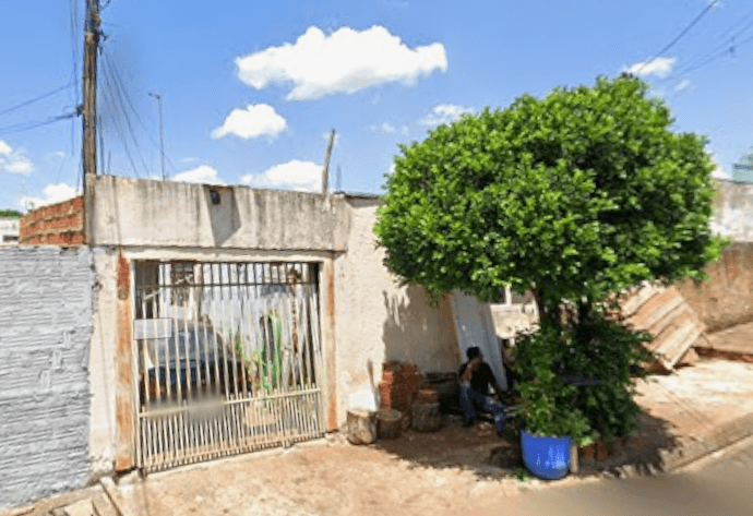 Parte ideal (50%) - Casa com 150m² - Jardim Jose Ometto II ARARAS SP - leilão judicial - ARARAS SP - lance mínimo R$ 115.269