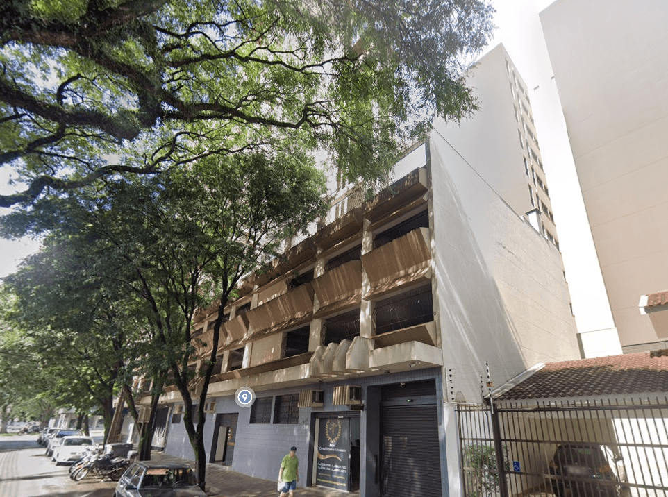 Apartamento com 134,16 m² - Zona 07 MARINGÁ PR - leilão extrajudicial - MARINGÁ PR - lance mínimo R$ 249.000