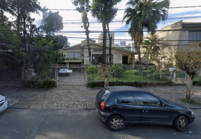 Casa com 300,00 m² - Centro CANOAS RS - leilão extrajudicial - CANOAS RS - lance mínimo R$ 2.868.086