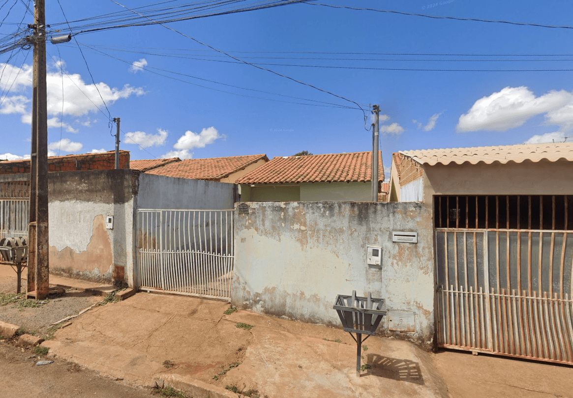 Casa com 55,10 m² - Residencial São Mateus CIDADE OCIDENTAL GO - leilão extrajudicial - CIDADE OCIDENTAL GO - lance mínimo R$ 173.941