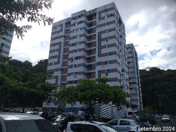 Apartamento - PARALELA SALVADOR BA - leilão extrajudicial - SALVADOR BA - lance mínimo R$ 181.635