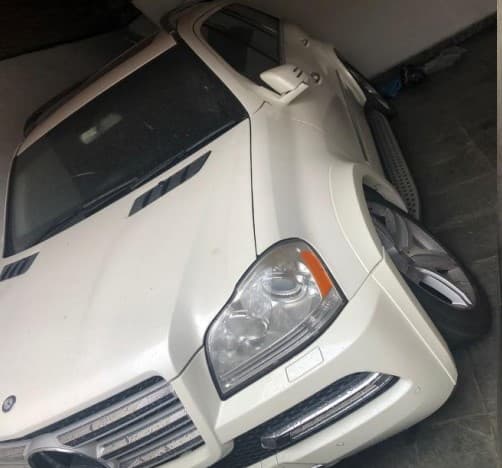 Mercedes/Benz GL 550, ano 2011 - (03) ITAQUAQUECETUBA SP - leilão judicial - ITAQUAQUECETUBA SP - avaliação R$ 90.000