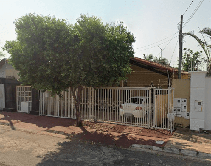 Casa com 298,00 m² - Setor Central GURUPI TO - leilão extrajudicial - GURUPI TO - lance mínimo R$ 237.000