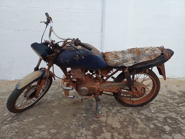 HONDA - CG 125 TITAN - leilão extrajudicial - TERESINA PI - lance mínimo R$ 350