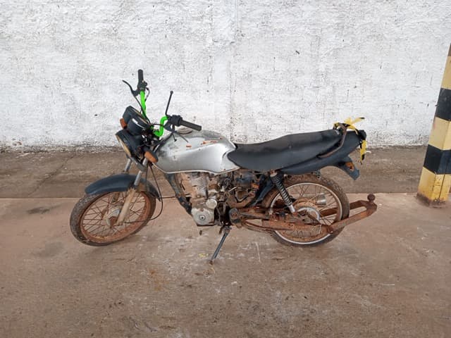 HONDA - CG 125 TITAN KS - leilão extrajudicial - ZONA RUAL PA - lance mínimo R$ 120