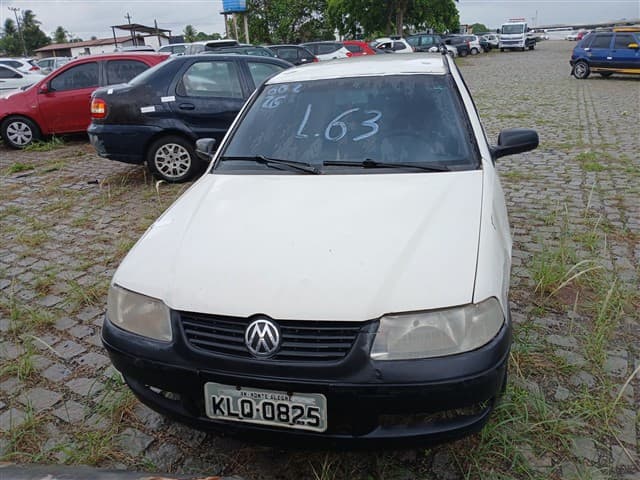 SUCATA APROVEITÁVEL COM MOTOR INSERVÍVEL - Não informado BR - avaliação R$ 600