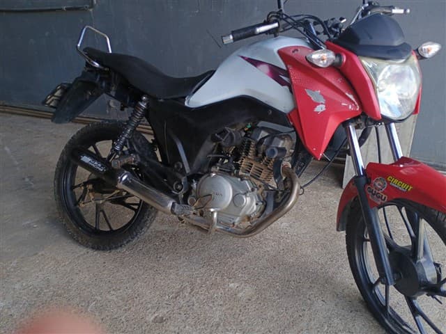 BYK6382 SP MOTO HONDA/CG 150 TITAN ES 20 - leilão extrajudicial - Não informado BR - avaliação R$ 600