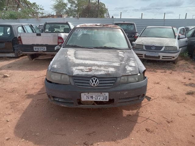 SUCATA APROVEITÁVEL COM MOTOR INSERVÍVEL - Não informado BR - avaliação R$ 600