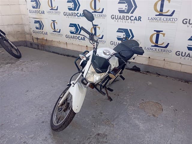 OYX9J24 PE MOTOCICLETA HONDA/CG 150 TITA - leilão extrajudicial - Não informado BR - avaliação R$ 1.000