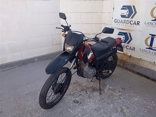 KKF4798 PE MOTOCICLETA HONDA/XLR 125 200 - leilão extrajudicial - Não informado BR - avaliação R$ 1.000