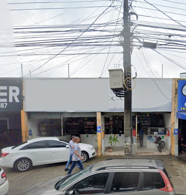Loja térrea edificada sobre terreno acrescido de marinha, foreiro, provida de sa - leilão judicial - Aracaju/SE SE - lance mínimo R$ 673.596