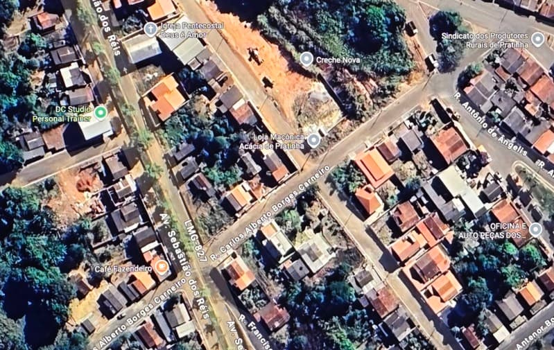 IMÓVEL SITUADO À RUA CARLOS ANTÔNIO BORGES CARNEIRO (ANTIGA RUA E), DESIGNADO PELO LOTE 11 - leilão extrajudicial - Pratinha MG - lance mínimo R$ 12.500