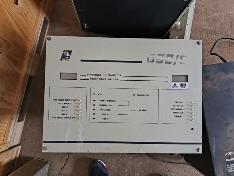 APARELHO SINTETIZADO, TRANSMISSOR TV, MOSFET AMPLIFICADOR, MODELO 958/C, MARCA LINEAR - leilão extrajudicial - Não informado BR - lance mínimo R$ 30