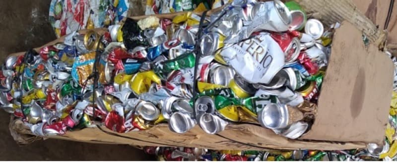 APROX. 30 KG DE LATAS DE ALUMINIO DESCARTÁVEL DE DIVERSOS TAMANHOS USADAS PARA ARMAZENAR DIVERSOS TI... - leilão extrajudicial - Não informado BR - lance mínimo R$ 90