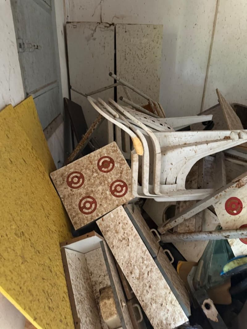 Bens inserviveis diversos - leilão extrajudicial - Não informado BR - lance mínimo R$ 600