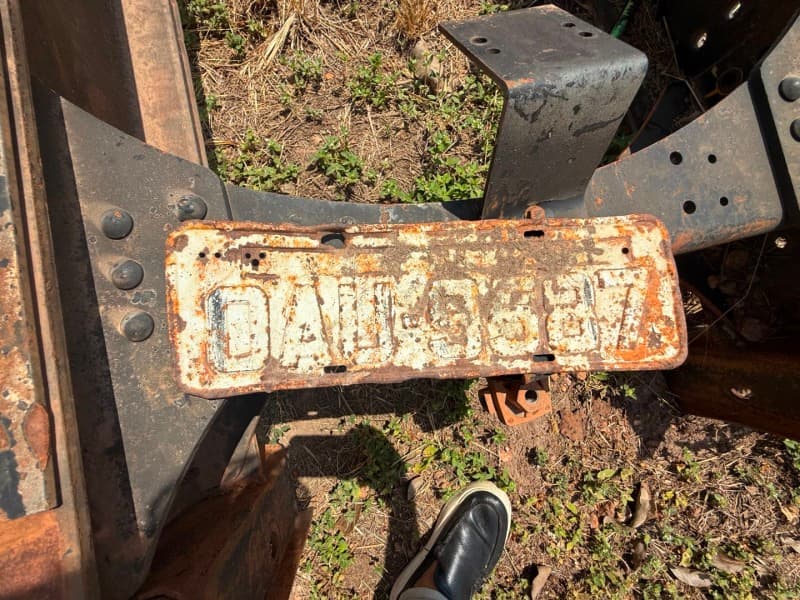 CHASSI INSERVIVEL CAMINHAO DURASTAR INTERNACIONAL PLACA OAU9587 - leilão extrajudicial - Cuiabá / MT MT - lance mínimo R$ 1.000