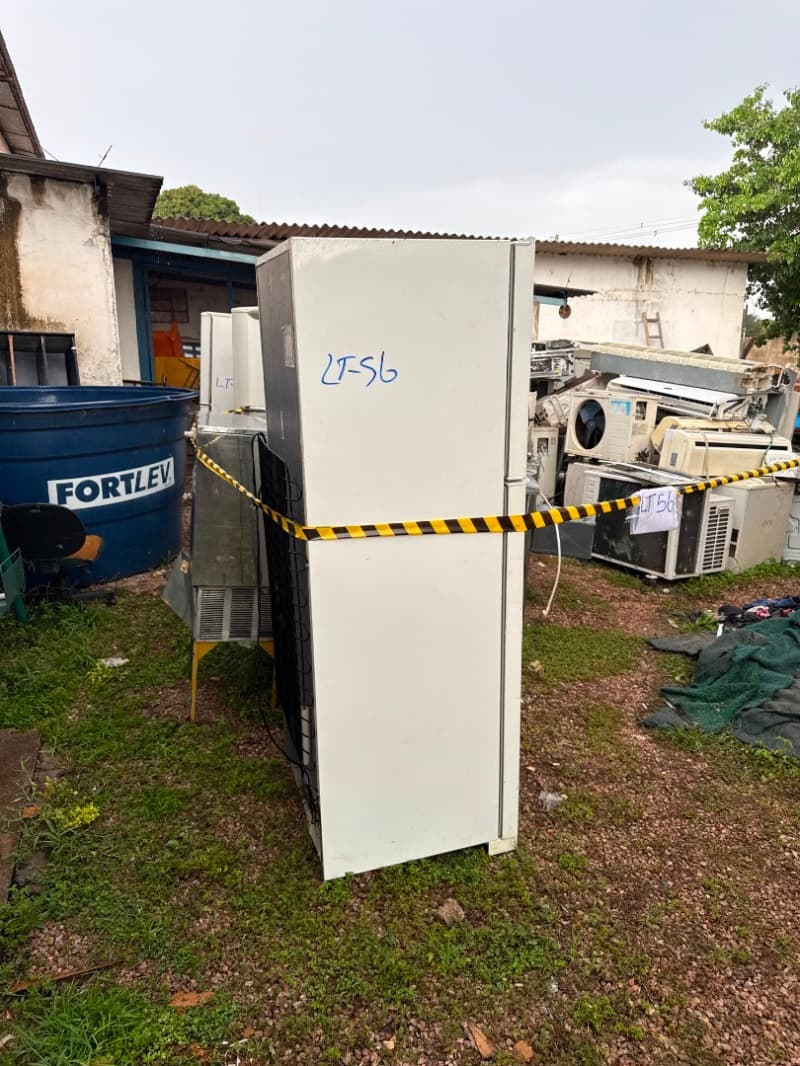 INSERVIVEIS DIVERSOS: ar condicionados, maquinas de lavar, bebedouros, geladeir - leilão extrajudicial - Não informado BR - lance mínimo R$ 3.000