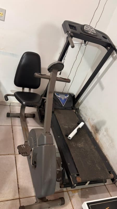 MOVEIS INSERVIVEIS: 2 geladeira, fogão, esteira de correr, bicicleta ergométrica - leilão extrajudicial - Não informado BR - lance mínimo R$ 600