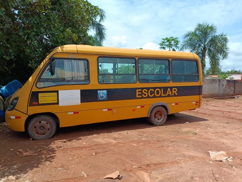 ônibus IVECO - FIAT CITYCLASS 70C17 2012 (modelo 2013) de cor Amarela, final de - leilão extrajudicial - Juarina / TO TO - lance mínimo R$ 20.000