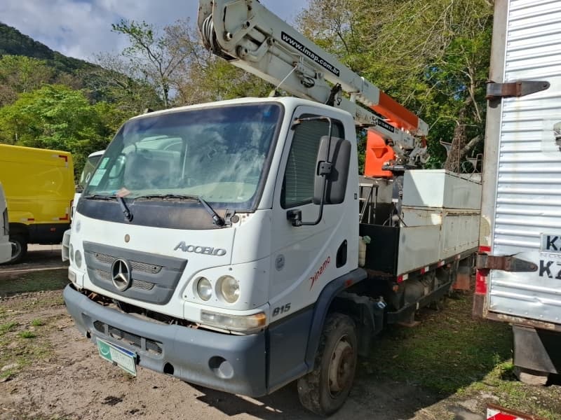 MERCEDES-BENZ/ACCELO 815 CE (CESTO AEREO E CABINE SUPLEMENTAR) - Não informado BR - lance mínimo R$ 190.000