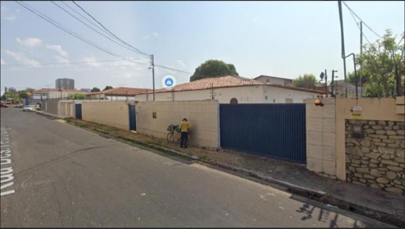 Casa construída nos Lotes 18 e 19 da quadra I, do Loteamento Parque Senador Matias Olimpio, Rua Pedro Conde, 449, Noivos, Teresina/PI. - leilão judicial - Teresina PI - lance mínimo R$ 1.500.000