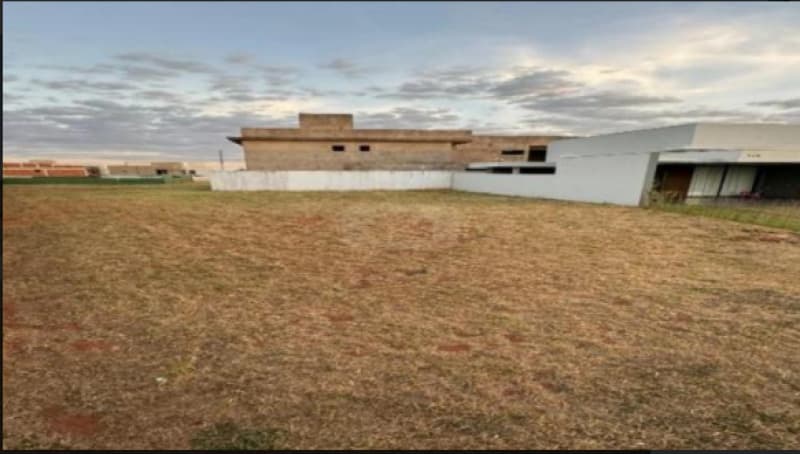 Lote de terreno urbano n. 01 da quadra "C", loteamento Recanto Montês, Aiuruoca/MG - leilão judicial - Aiuruoca MG - lance mínimo R$ 100.000