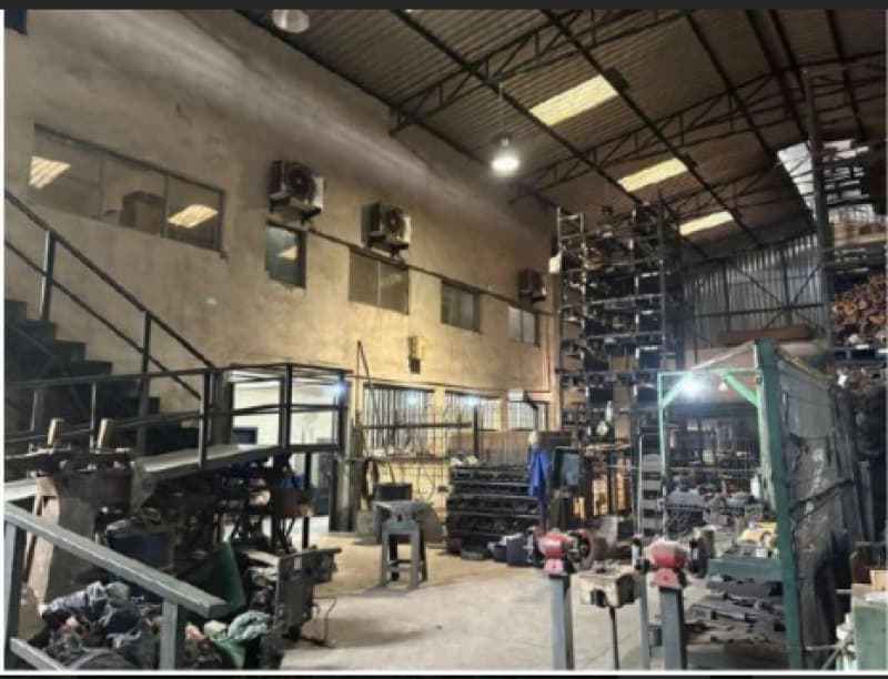 02 lotes possuem área aproximadamente 1.932,00 m², COM galpão industrial DE 1.400 m², Joao Monlevade/MG - leilão judicial - João Monlevade MG - lance mínimo R$ 800.000