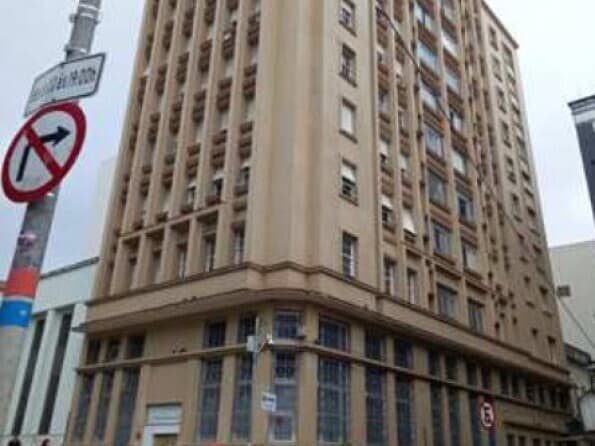 Fração Ideal de 1/8 do Apartamento nº 204, sito no 2º andar ou 3º pavimento do C - leilão judicial - Florianópolis/SC SC - lance mínimo R$ 31.170