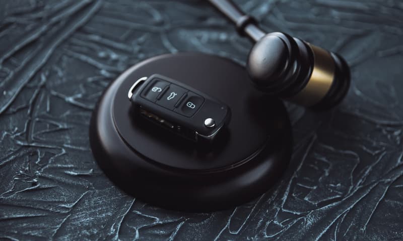 Veículo VW/KOMBI PICK UP, placa MBG9207, RENAVAM 725460245, cor branca, ano/mode - leilão judicial - Blumenau / SC SC - lance mínimo R$ 17.524