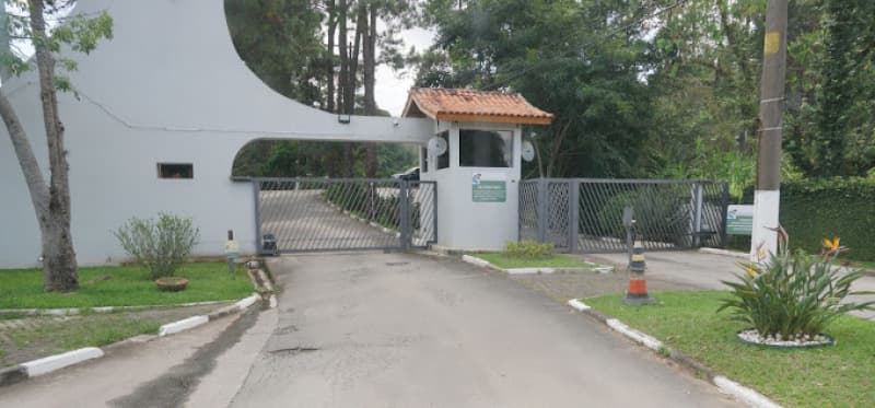 DIREITOS AQUISITIVOS QUE OS EXECUTADOS POSSUEM SOBRE O LOTE DE TERRENO Nº 11-A DA QUADRA... - leilão judicial - Cotia SP - lance mínimo R$ 226.998