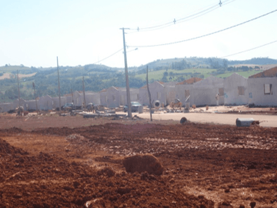 Terreno - Jataizinho - PR - Terreno Urbano,Comercial,Residencial - Jataizinho/PR. Loteamento Residencial Frei Jerônimo. Rua Leonardo Babler, sn (Lote 07 da Quadra 05). Terreno com área superficial de 200,00m². Matrícula 21.255 do RI da Comarca de Uraí/PR. - leilão extrajudicial - Não informado BR - lance mínimo R$ 27.500