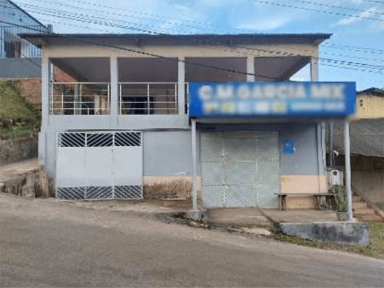 Casa - Cruzeiro do Sul - AC - Residencial,Comercial - Rua Alfredo Teles, 674, Quarteirão 12, João Alves, Cruzeiro Do Sul, AC, 69980000. Casa, Padrão, Ocupado. Área(s): 400 m² de área terreno, 120 m² de área construída. Matrícula(s): 2.944. Cartório: 1 CRI DE CRUZEIRO DO SUL. Inscrição da Prefeitura: 2A.00012. 00014.00005.001. A ARREMATAÇÃO NÃO CONTEMPLA BENS MÓVEIS, VEÍCULOS E QUAISQUER OBJETOS QUE EVENTUALMENTE APAREÇAM NAS IMAGENS. - leilão extrajudicial - Não informado BR - lance mínimo R$ 316.000