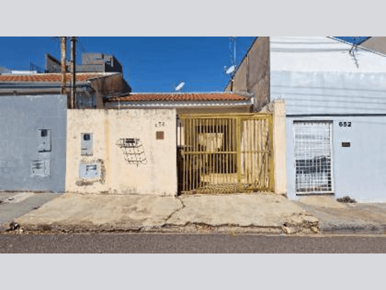 Casa - Presidente Prudente - SP - Residencial,Comercial - Rua Cerata Donzeli Bongiovani, 658, Jardim Novo Bongiovani, Presidente Prudente, SP, 19026675. Casa, Padrão, Ocupado, 1 vaga(s) de garagem. Área(s): 152,18 m² de área terreno, 67,58 m² de área construída. Matrícula(s): 49.261. Cartório: 1° CRI DE PRESIDENTE PRUDENTE. Inscrição da Prefeitura: 26.1.5.1818.00069.001 / CAD 626645501. A ARREMATAÇÃO NÃO CONTEMPLA BENS MÓVEIS, VEÍCULOS E QUAISQUER OBJETOS QUE EVENTUALMENTE APAREÇAM NAS IMAGENS. - leilão extrajudicial - Não informado BR - lance mínimo R$ 170.240