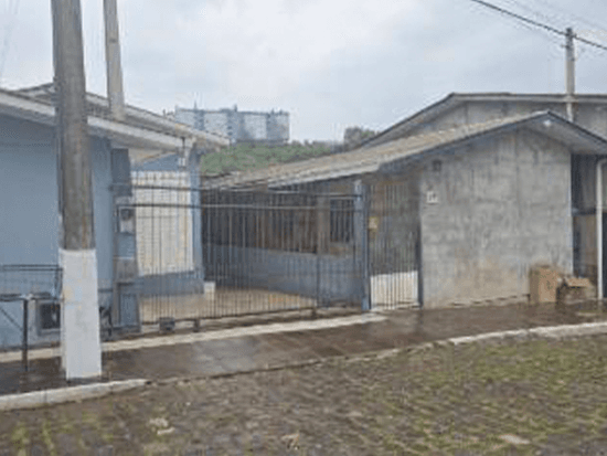 Casa - Garibaldi - RS - Residencial,Comercial - Rua Timbauva, 88, Bela Vista I, Garibaldi, RS, 95720000. Casa, Padrão, Ocupado. Área(s): 176,37 m² de área terreno, 100,22 m² de área construída. Matrícula(s): 14.496. Cartório: 1° CRI DE GARIBALDI. Inscrição da Prefeitura: 101320. A ARREMATAÇÃO NÃO CONTEMPLA BENS MÓVEIS, VEÍCULOS E QUAISQUER OBJETOS QUE EVENTUALMENTE APAREÇAM NAS IMAGENS. - leilão extrajudicial - Não informado BR - lance mínimo R$ 280.000