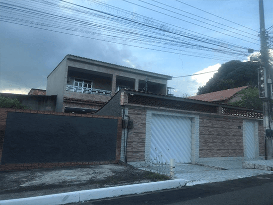 Casa - Queimados - RJ - Residencial,Comercial - Rua Vereador Gil Do Gloria, 240, Ponte Preta, Queimados, RJ, 26310350. Casa, Padrão, Ocupado. Área(s): 300 m² de área total, 300 m² de área terreno, 249,36 m² de área construída. Matrícula(s): 11.775. Cartório: 3 CRI DE QUEIMADOS. Inscrição da Prefeitura: 22704. A ARREMATAÇÃO NÃO CONTEMPLA BENS MÓVEIS, VEÍCULOS E QUAISQUER OBJETOS QUE EVENTUALMENTE APAREÇAM NAS IMAGENS. - leilão extrajudicial - Não informado BR - lance mínimo R$ 189.734