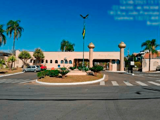 Terreno - Valinhos - SP - Residencial,Rural,Terreno Urbano,Comercial - Valinhos/SP. Bairro Jardim Alto da Colina (in loco). Avenida Vice-Prefeito Anésio Capovilla 401 (in loco). Casa 39. Condomínio Residencial Terras do Oriente. Áreas: privativa 192,71m² e fração ideal de 0 ,252028%. Matrícula 38.430 do RI local. - Não informado BR - lance mínimo R$ 851.389